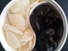 大美取柴河白玉木耳图2